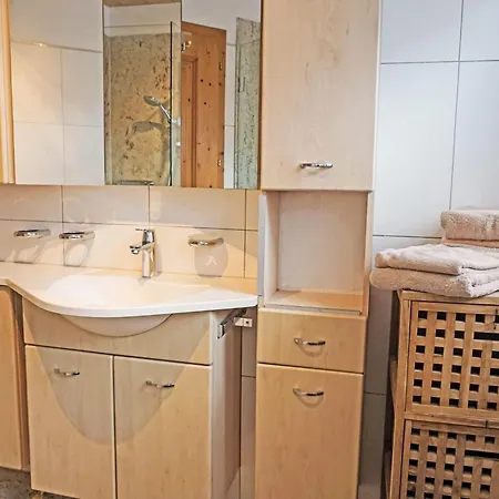 Terrassenwohnung Oz By Interhome Apartment Innsbruck