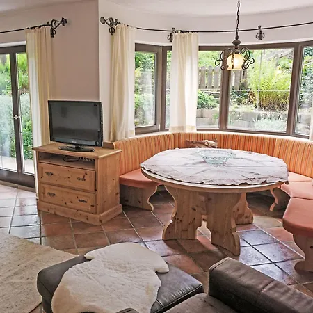 Terrassenwohnung Oz By Interhome Apartman